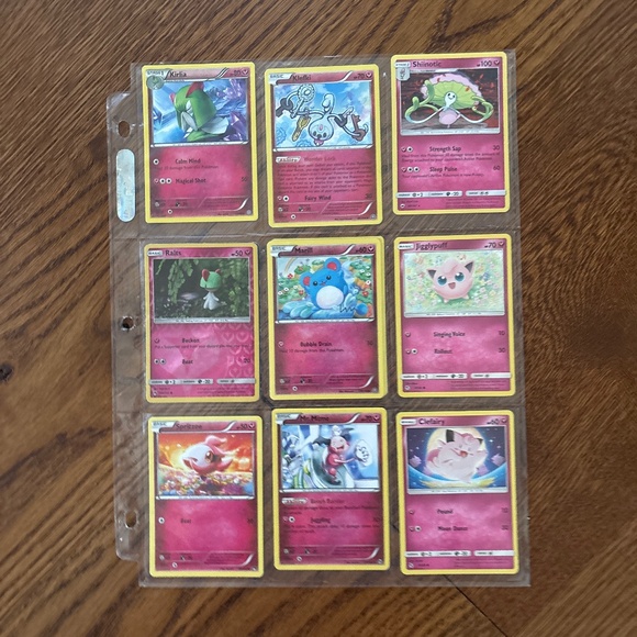 10 Pokémon cards - Picture 1 of 2